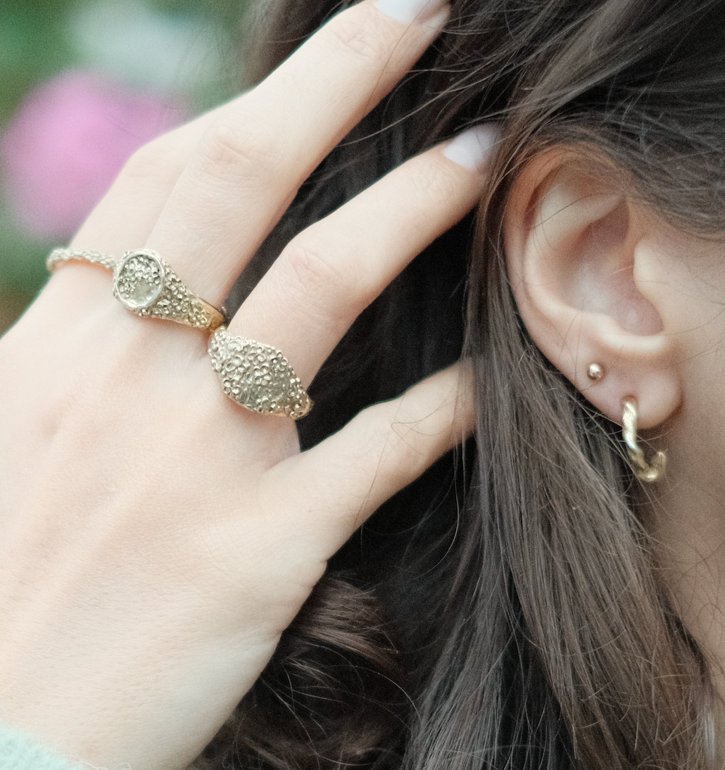 THE AMARA BLOOM RING — Floral Chunky Ring (9ct Gold)