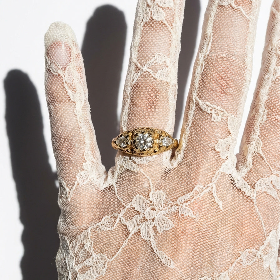 The Imperia Tria Ring - Yellow Gold