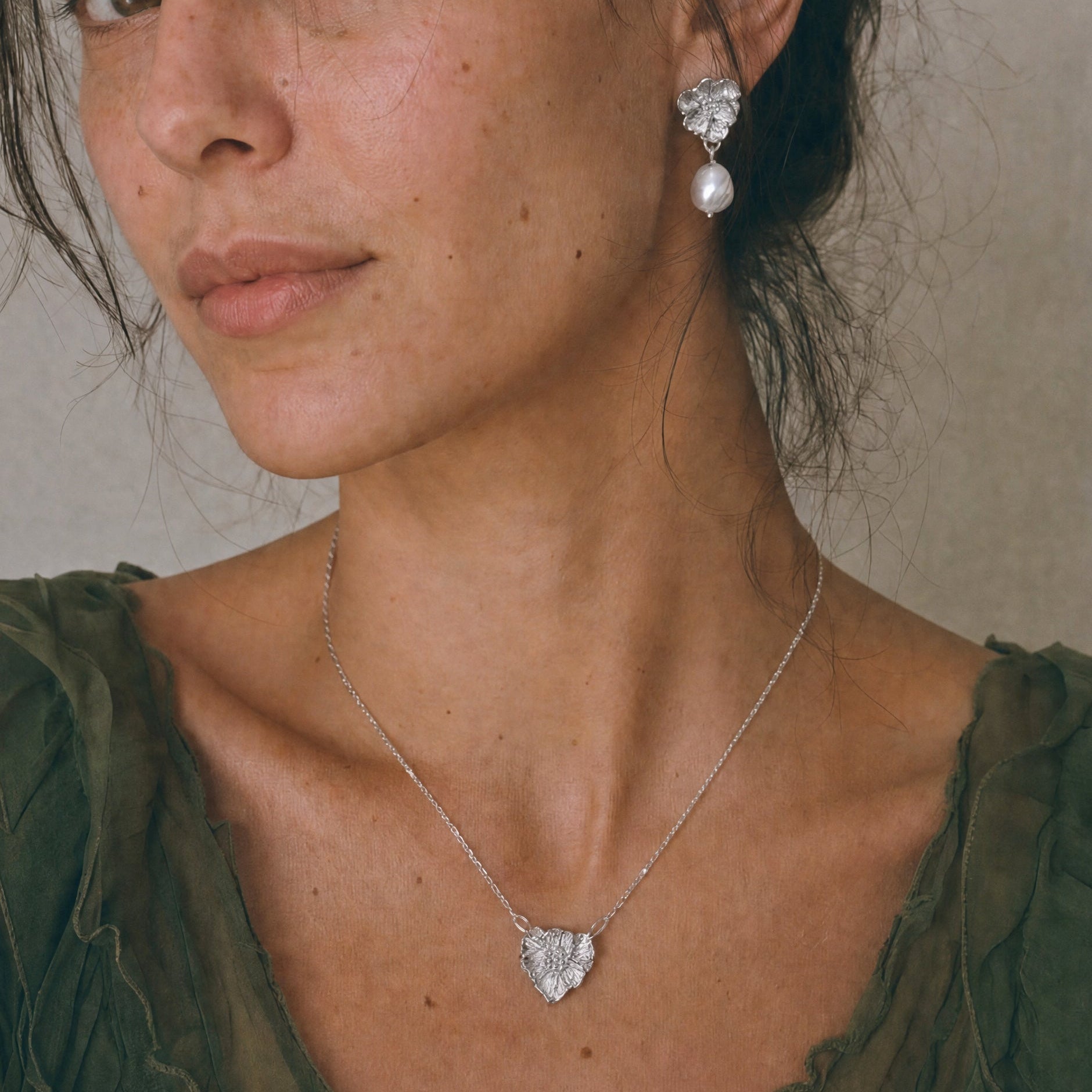 Anthemis Petite Drops – Delicate Floral Earrings in Sterling Silver & Gold Vermeil
