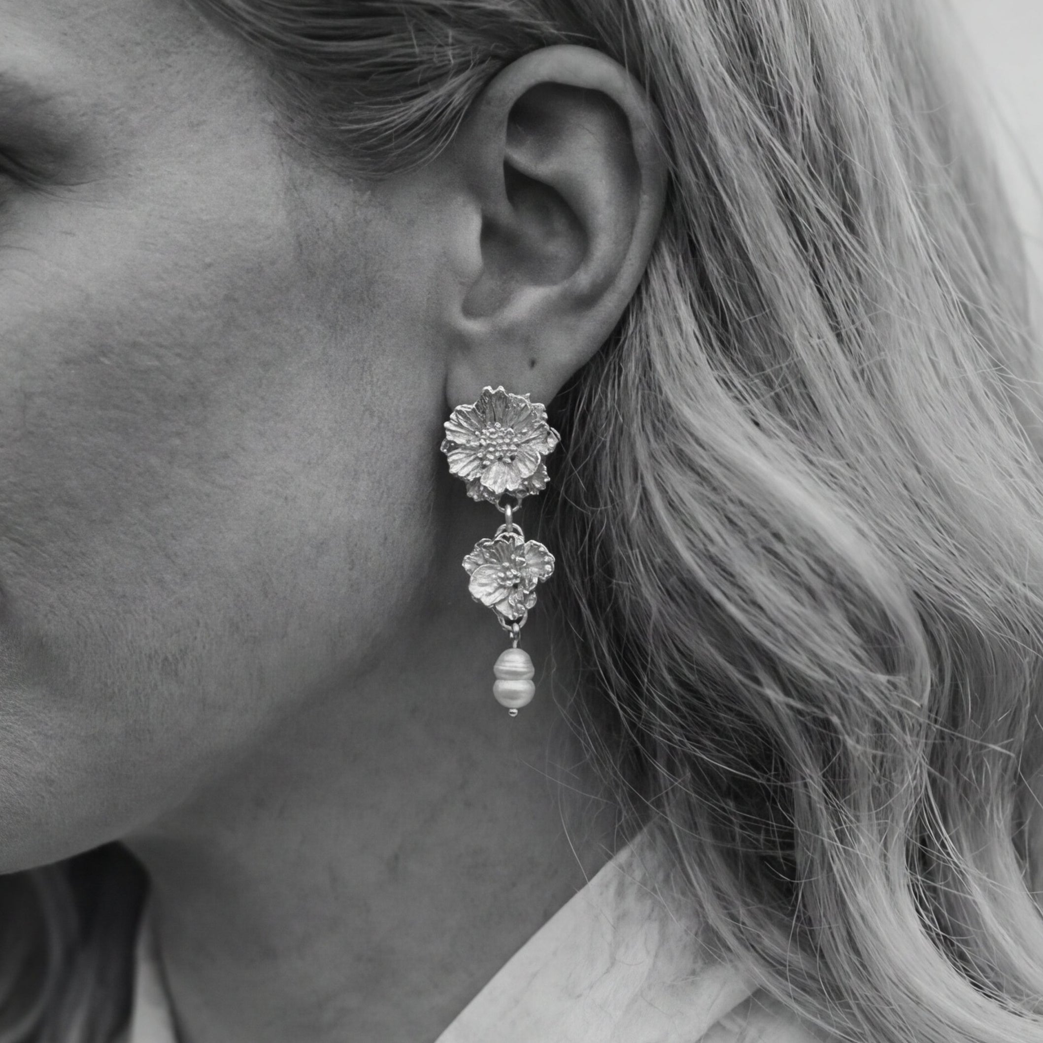 Anthemis Pearl Cascades – Floral Earrings in Sterling Silver & Gold Vermeil