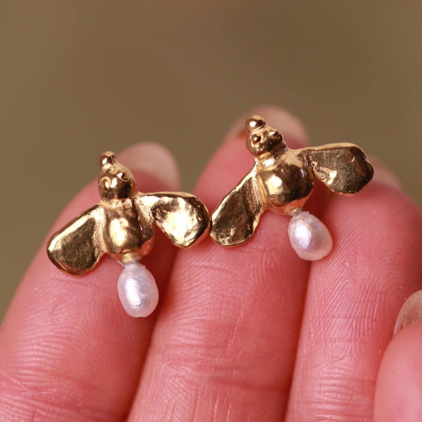 The Honey Bee Studs *SALE*