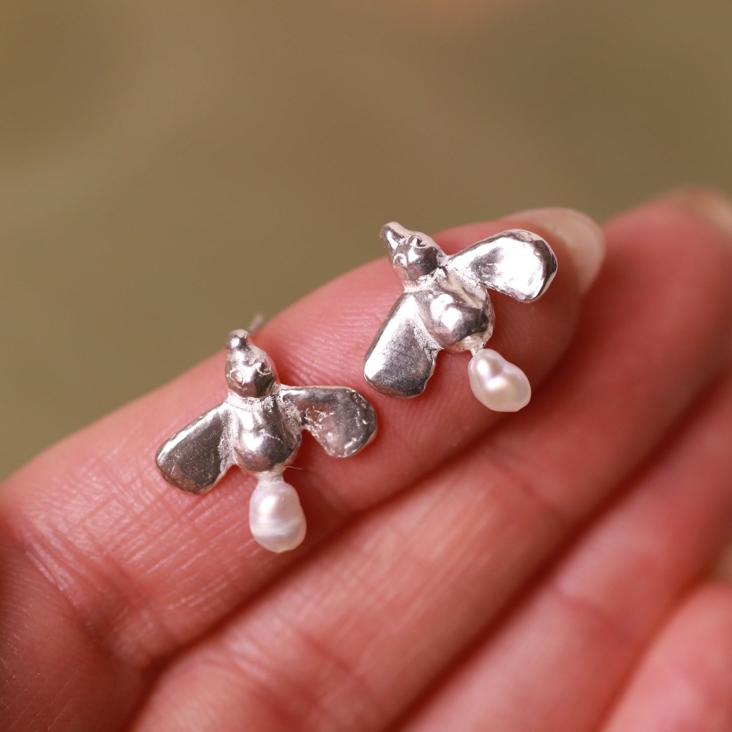 The Honey Bee Studs *SALE*