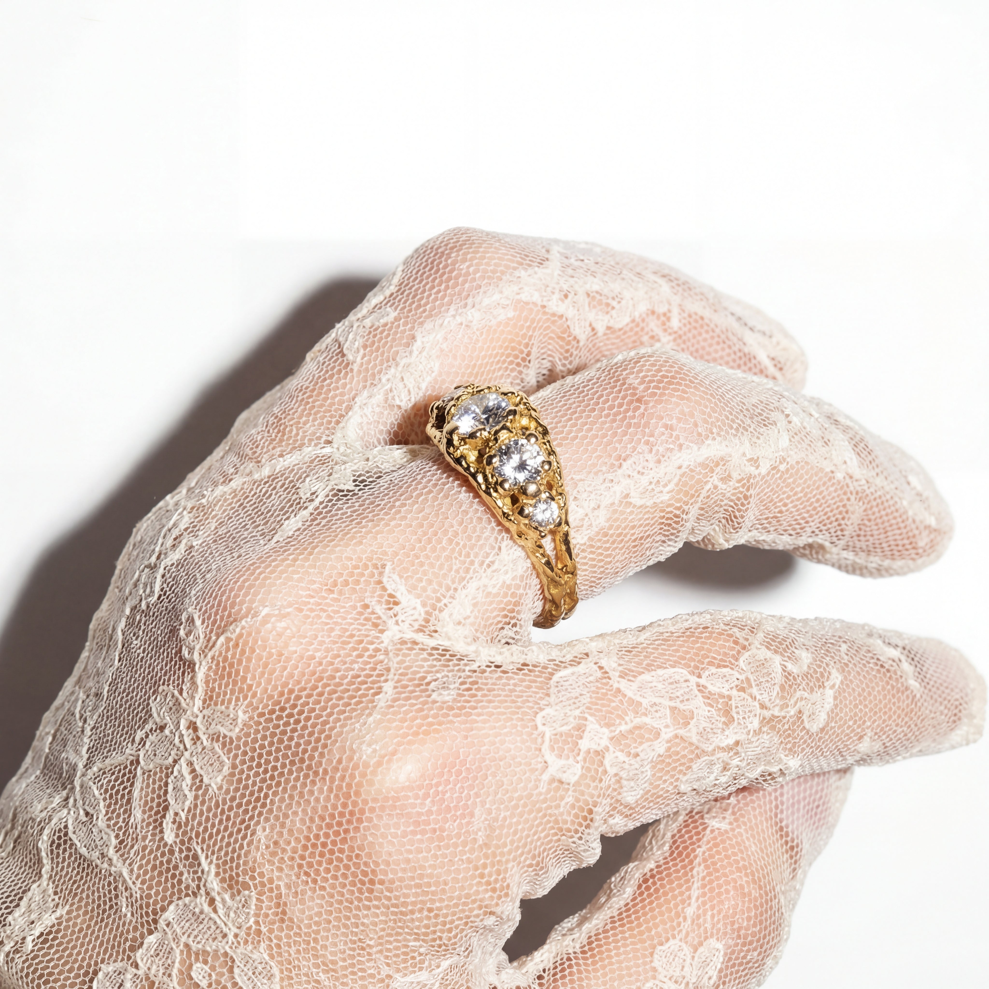 The Corona Mellis Ring - Yellow Gold