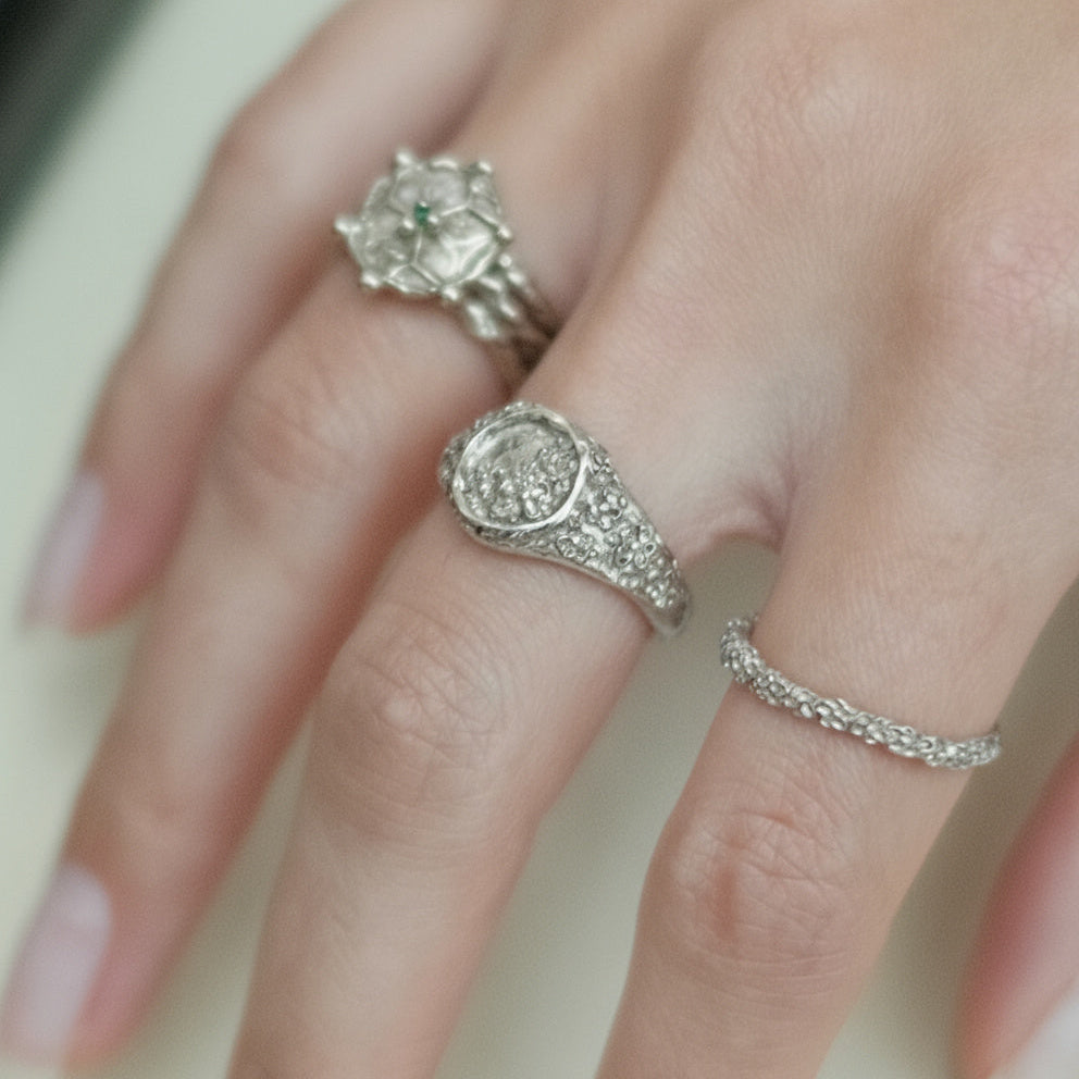 THE THALORA SIGNET — Floral Signet (Sterling Silver)